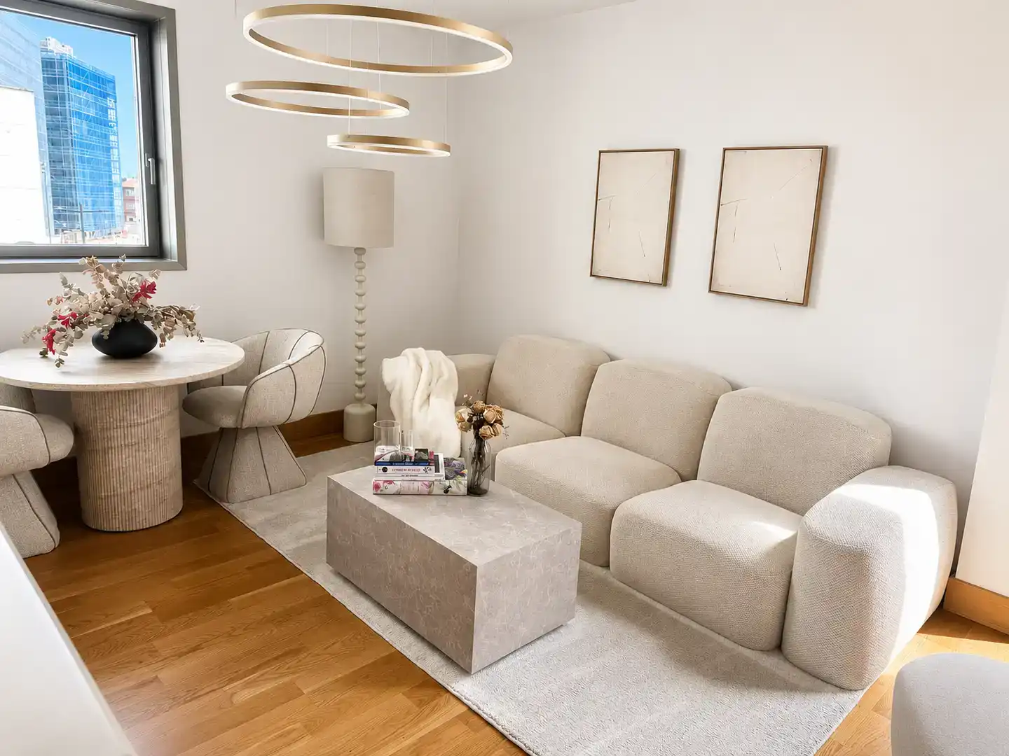 Wohnzimmer von Wohnung zum Verkauf in Oviedo 