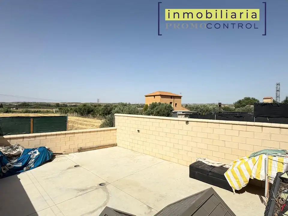 Terrace of Detached homes for sale in Zuera  with Heating, Private garden and Terrace