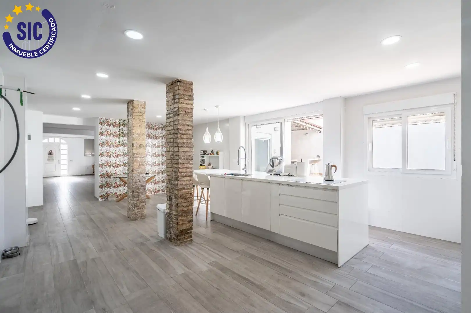 Küche von Haus oder Chalet zum Verkauf in Valencia mit Privatgarten, Terrasse und Schwimmbad