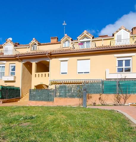 Piso en Venta en Travesía de Rivero, 2 en Navalafuente