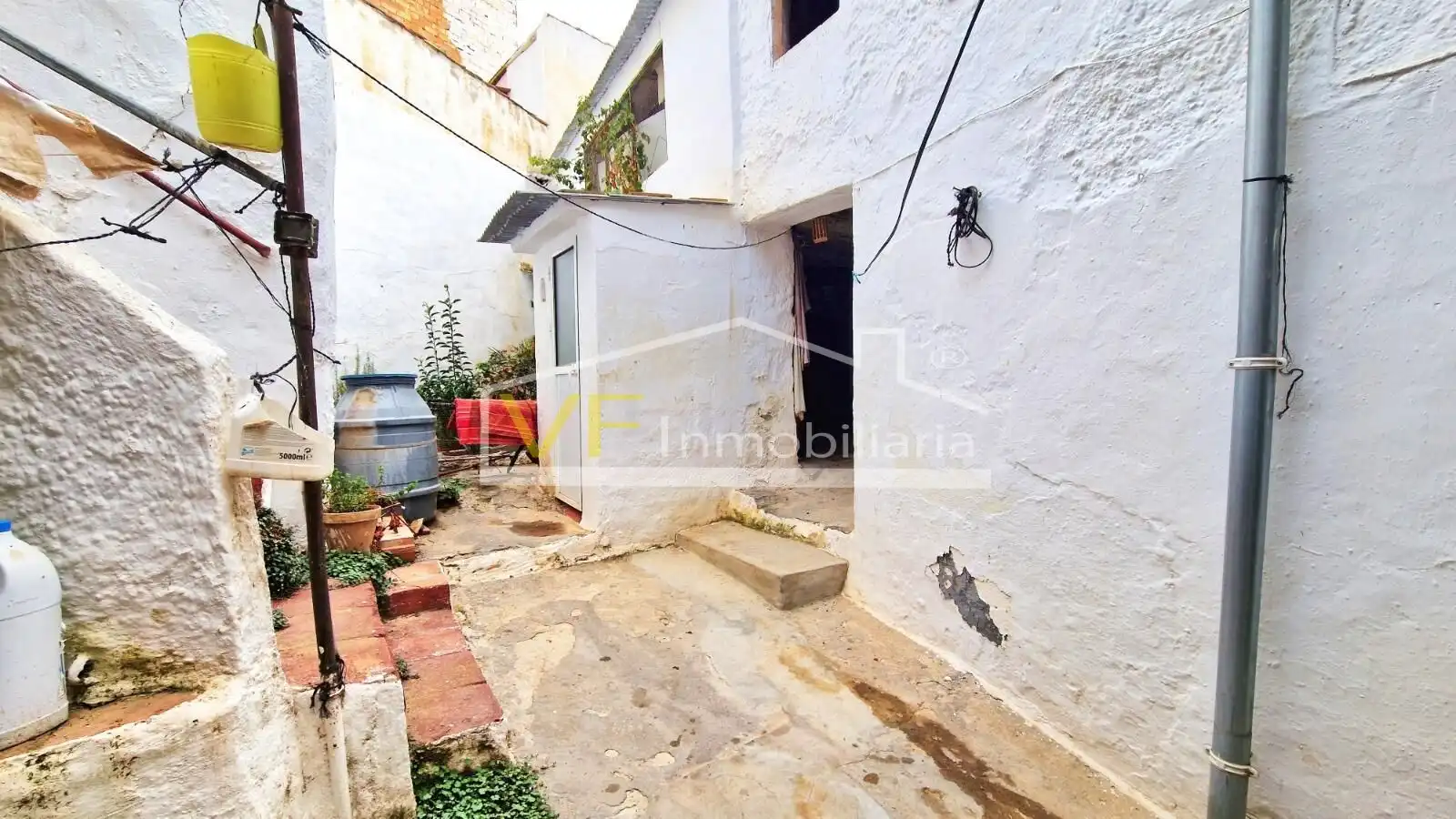 Exterior view of Houses for sale in Colmenar  with Terrace and Balcony