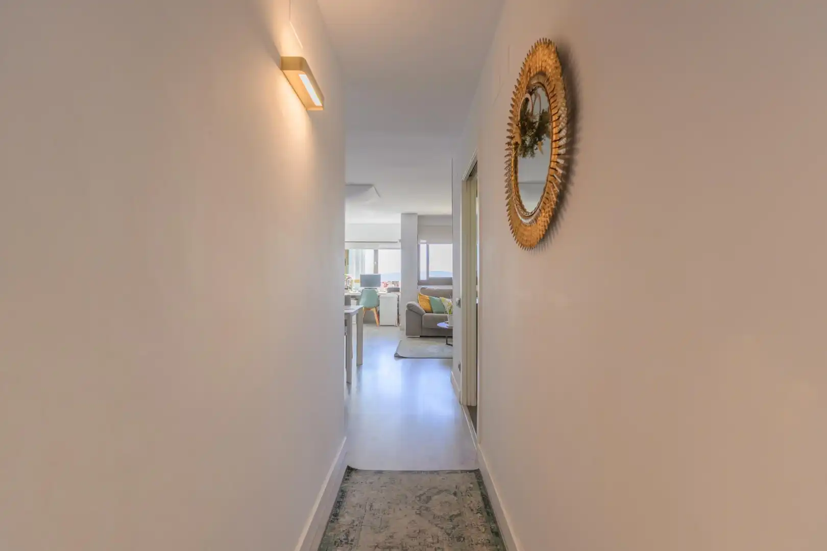Piso en venta en Esplugues de Llobregat con Calefacción y Jardín privado