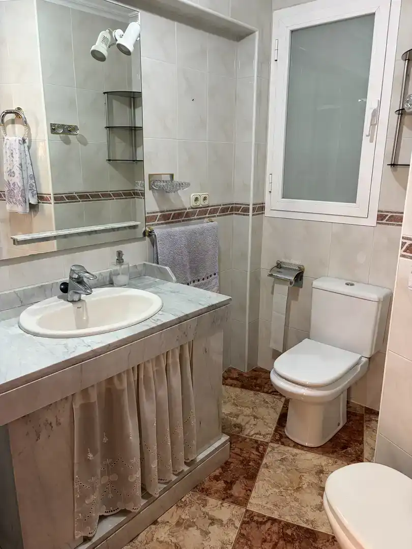 Bany de Pis en venda en  Almería Capital