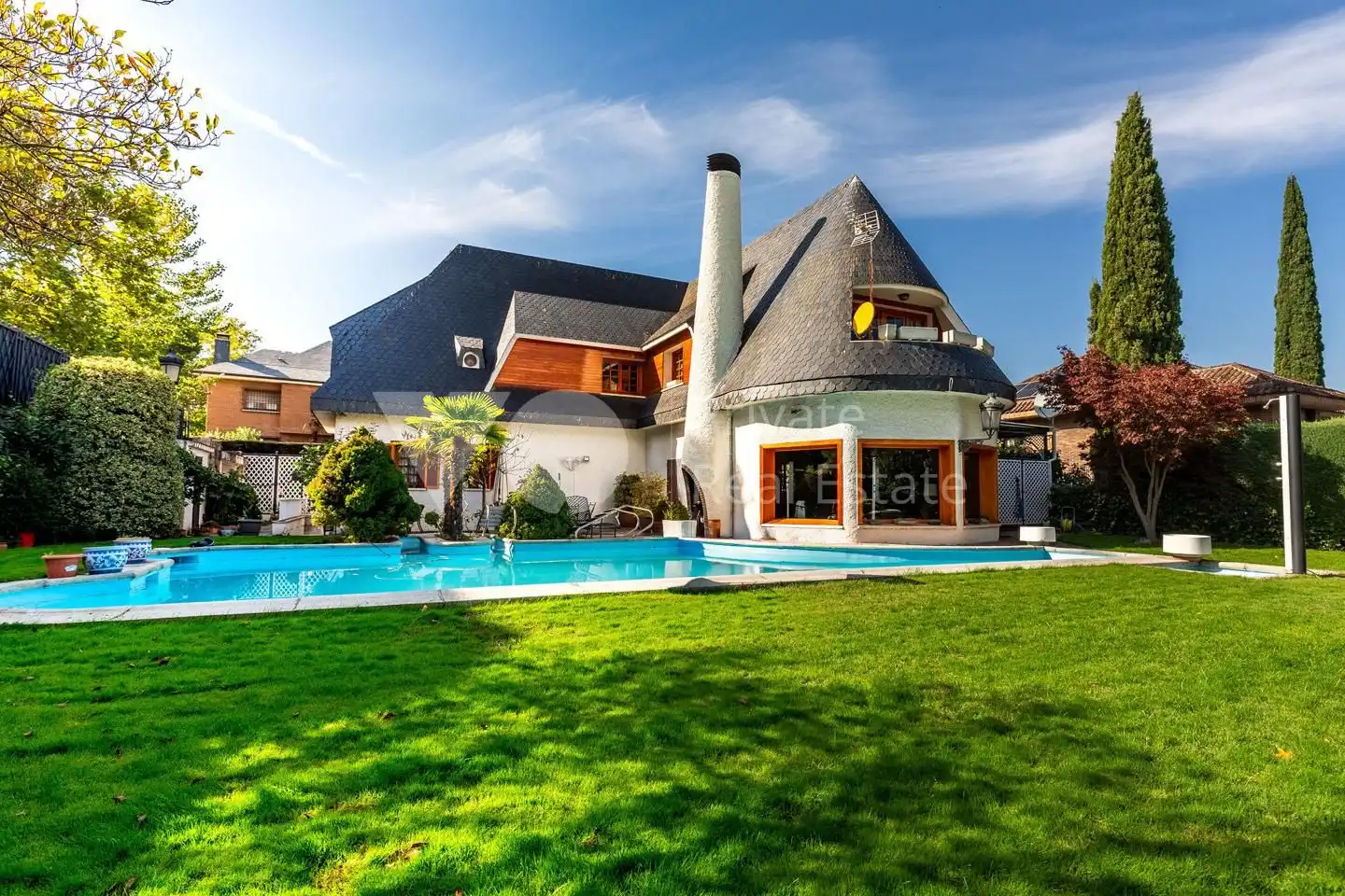 Vista exterior de Casa o chalet en venta en Madrid con Aire acondicionado, Calefacción y Jardín privado
