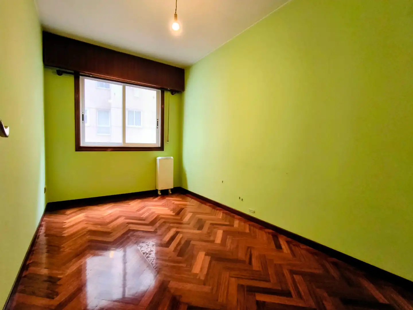 Piso en venta en Avenida Arteixo, 135, Os Mallos