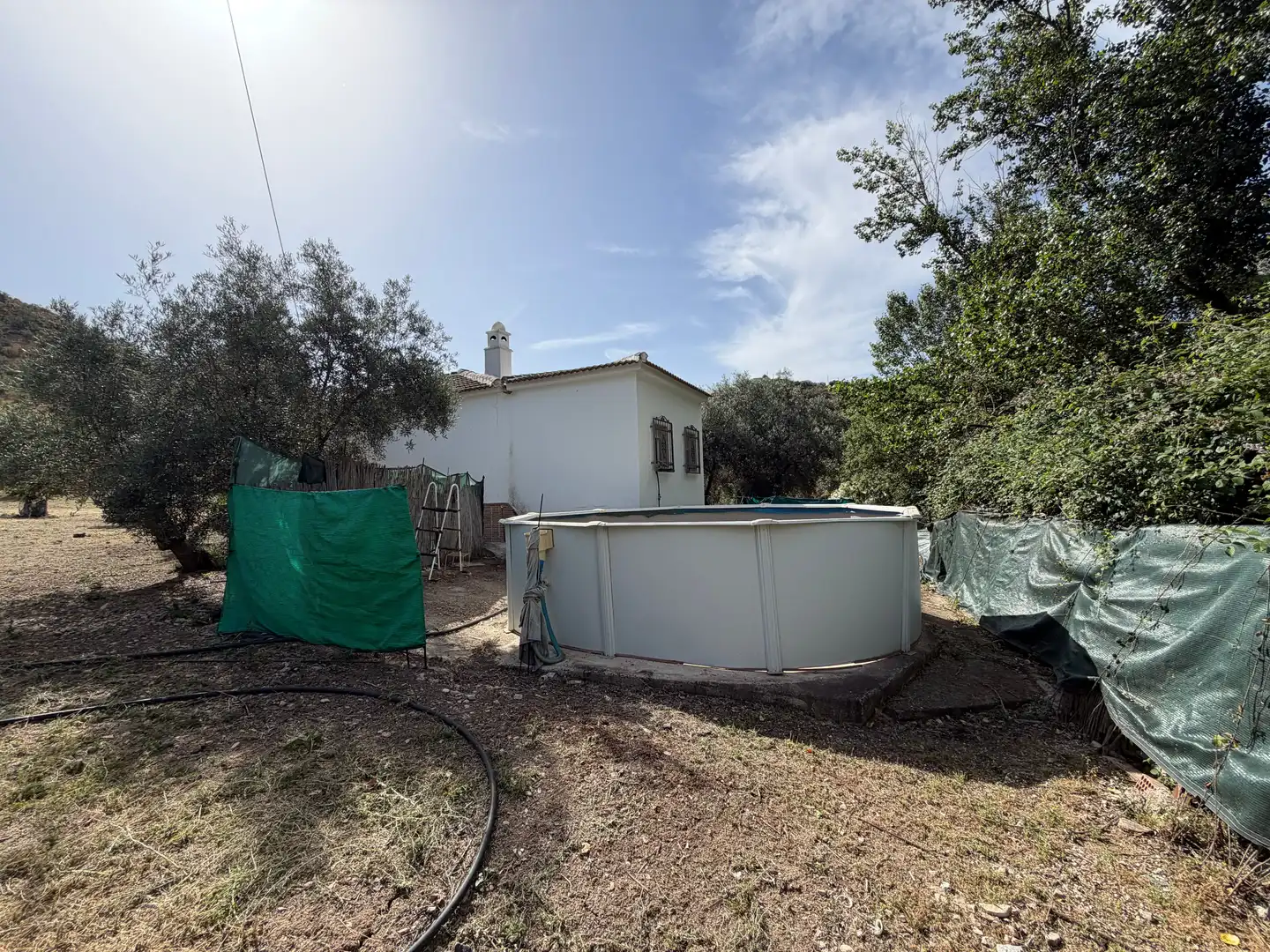 Piscina de Finca rústica en venta en Iznájar con Jardín privado y Terraza