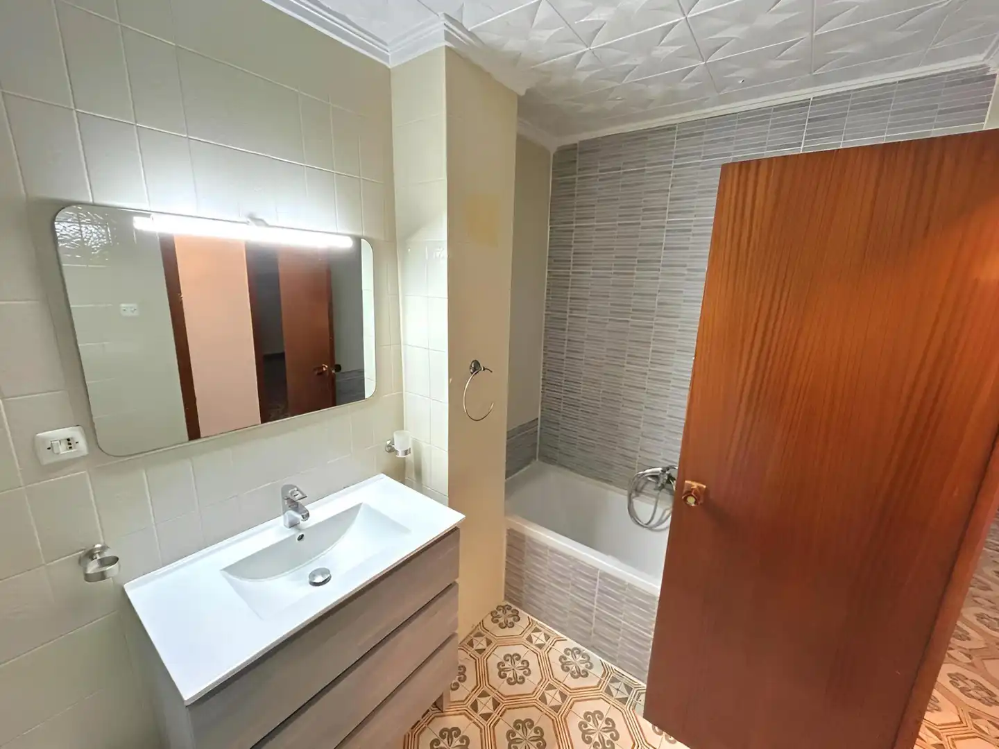 Baño de Piso en venta en La Vall d'Uixó con Trastero