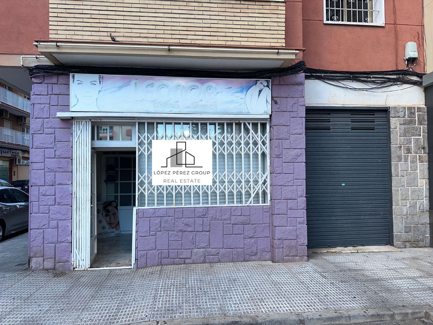 Exterior view of Premises for sale in Cartagena  with Air Conditioner