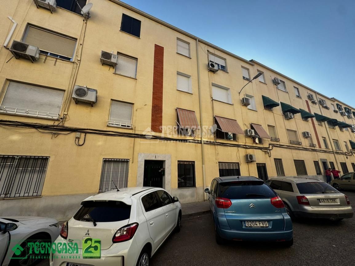 Vista exterior de Piso en venta en Ciudad Real Capital