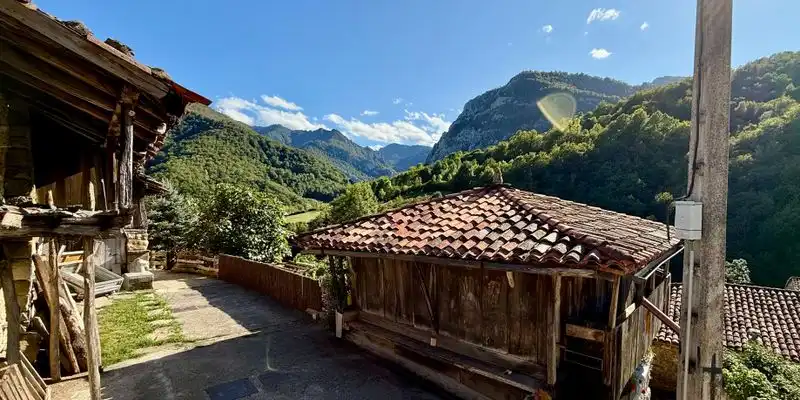 Vista exterior de Finca rústica en venta en Caso con Terraza