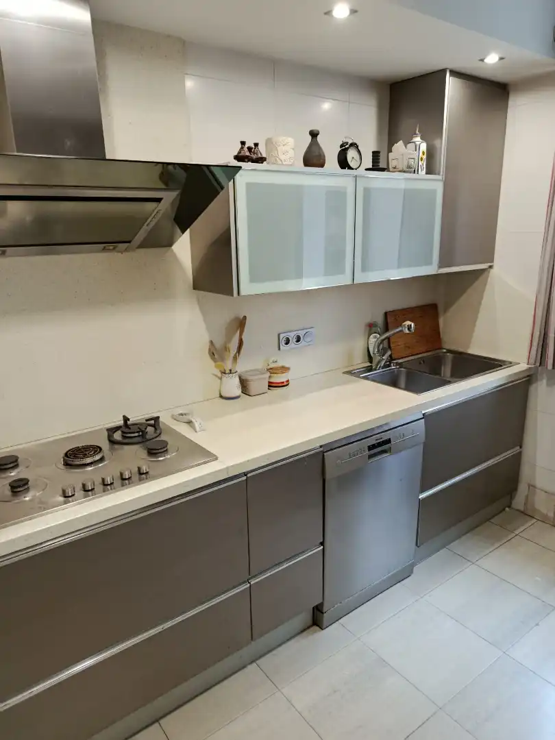 Cuina de Pis en venda en Mieres (Asturias) amb Calefacció, Terrassa i Traster