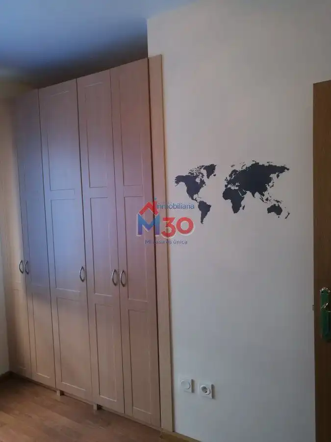Habitación de Apartamento en venta en Miranda de Ebro con Calefacción y Trastero