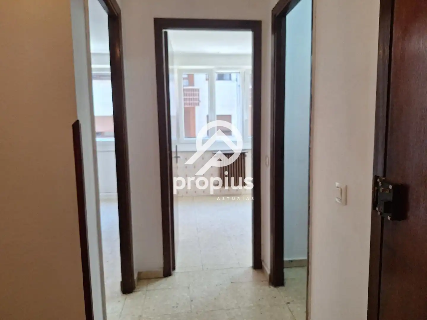 Piso en venta en Severo Ochoa, Parres