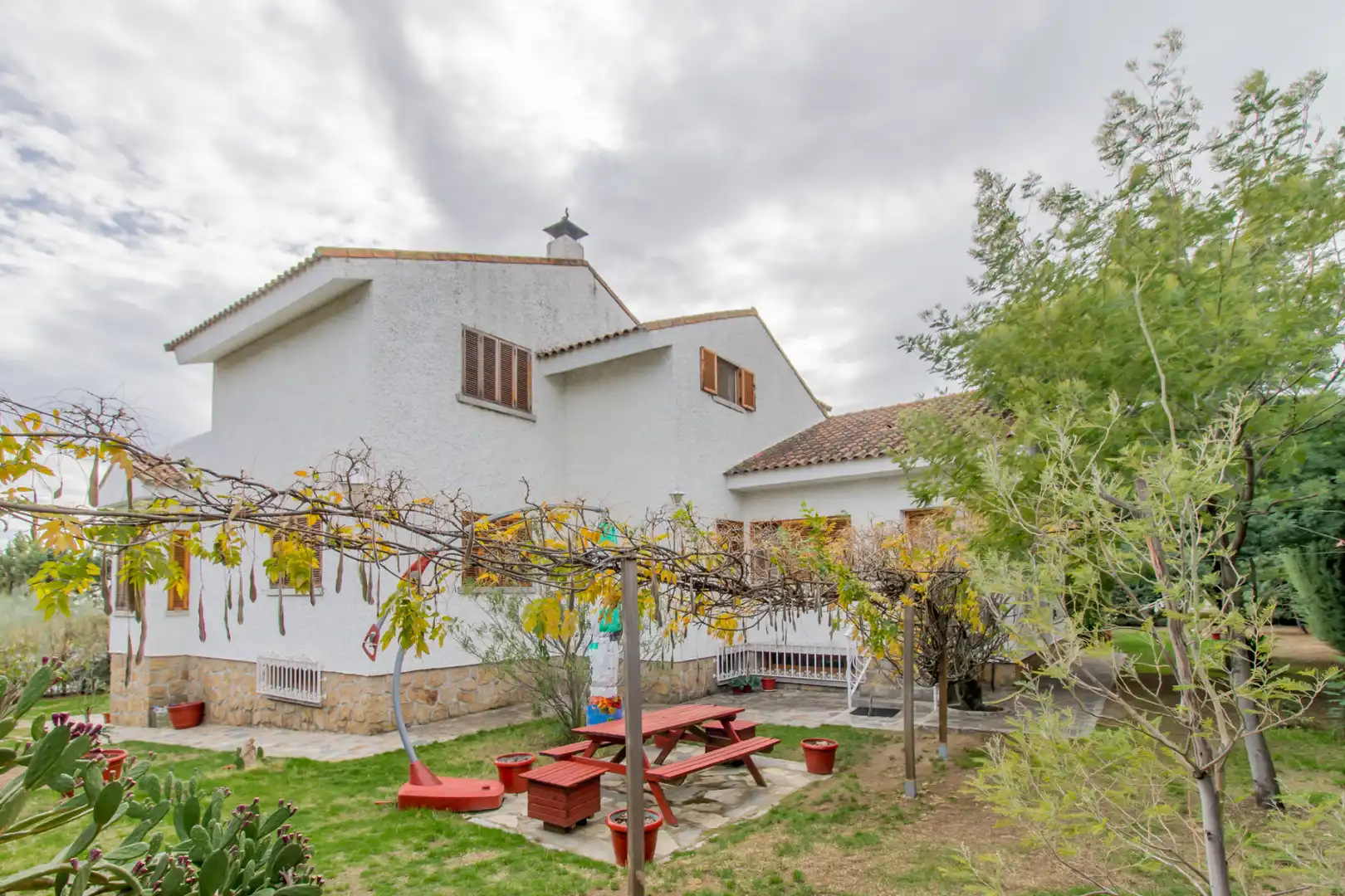 Vista exterior de Casa o xalet en venda en Valdemorillo amb Calefacció, Forn i Rentadora
