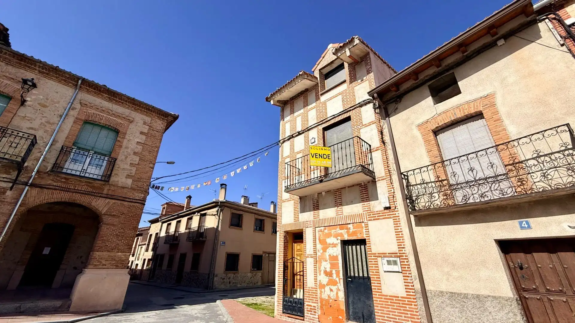 Vista exterior de Casa o chalet en venta en Lastras de Cuéllar con Calefacción, Jardín privado y Terraza