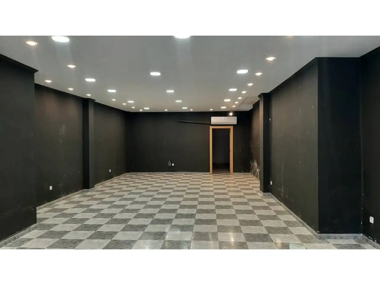 Local comercial en alquiler en Calle Batle