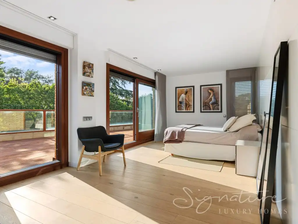 Habitación de Casa o chalet en venta en Sant Cugat del Vallès con Aire acondicionado, Jardín privado y Terraza