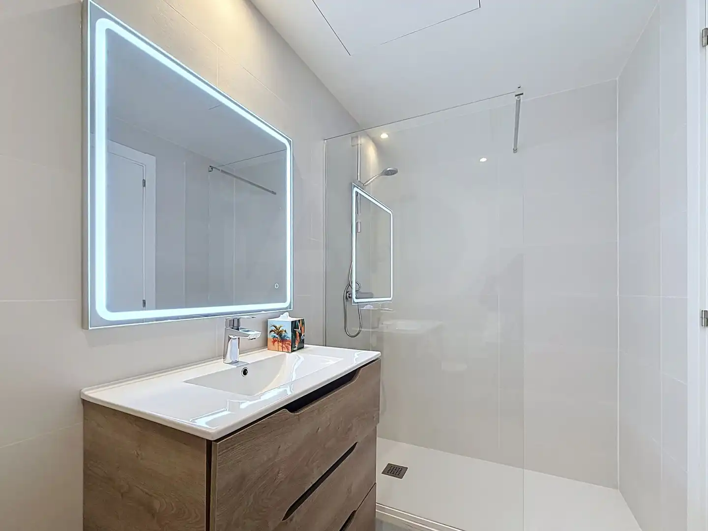Bathroom of Flat for sale in Dénia  with Air Conditioner, Heating and Swimming Pool