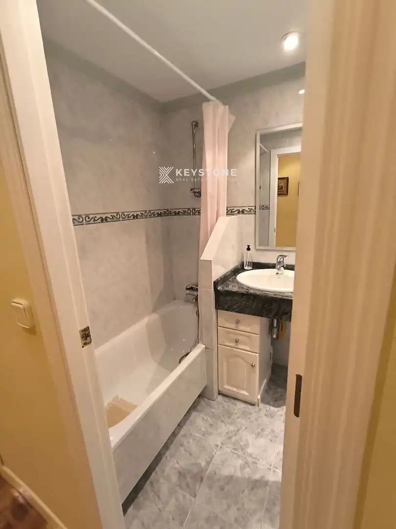 Wohnung zur Miete in CALLE MÉDICO MANERO MOLLÀ, 7, Barrio del Centro