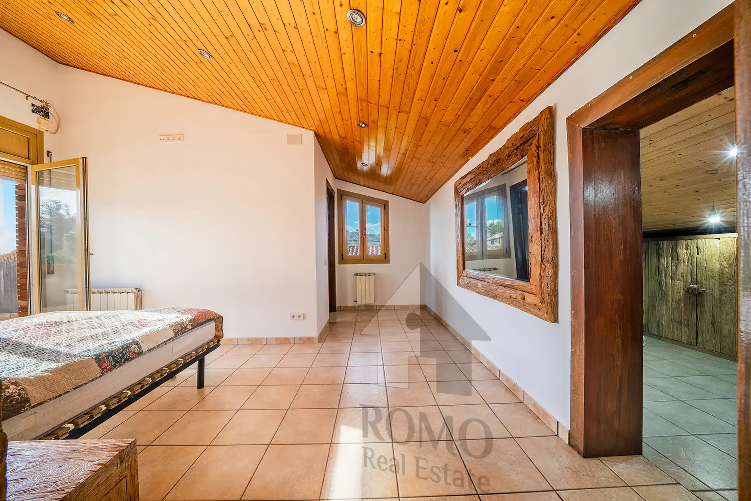 Dormitori de Casa o xalet en venda en Bigues i Riells del Fai amb Aire condicionat, Calefacció i Jardí privat