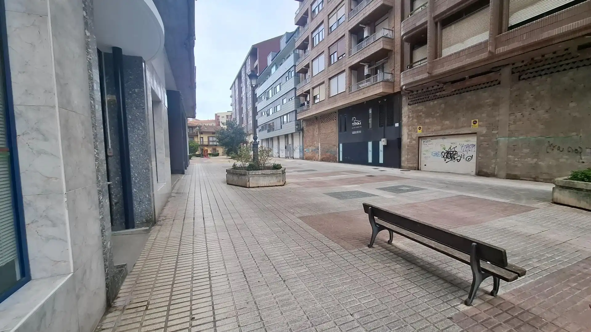 Vista exterior de Local en venta en Torrelavega 