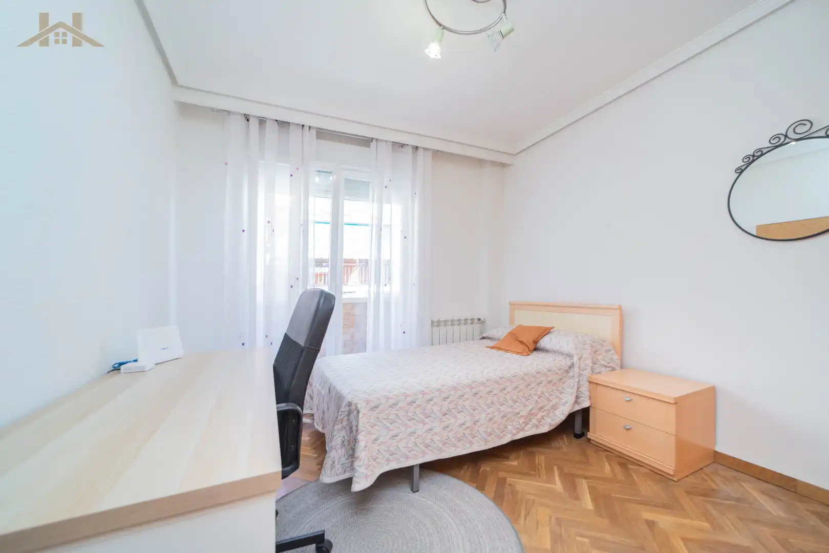 Bedroom of Flat for sale in Leganés  with Heating, Parquet flooring and Furnished