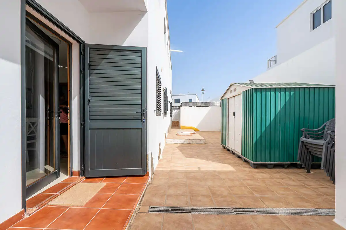 Terrace of Duplexes for sale in Teguise