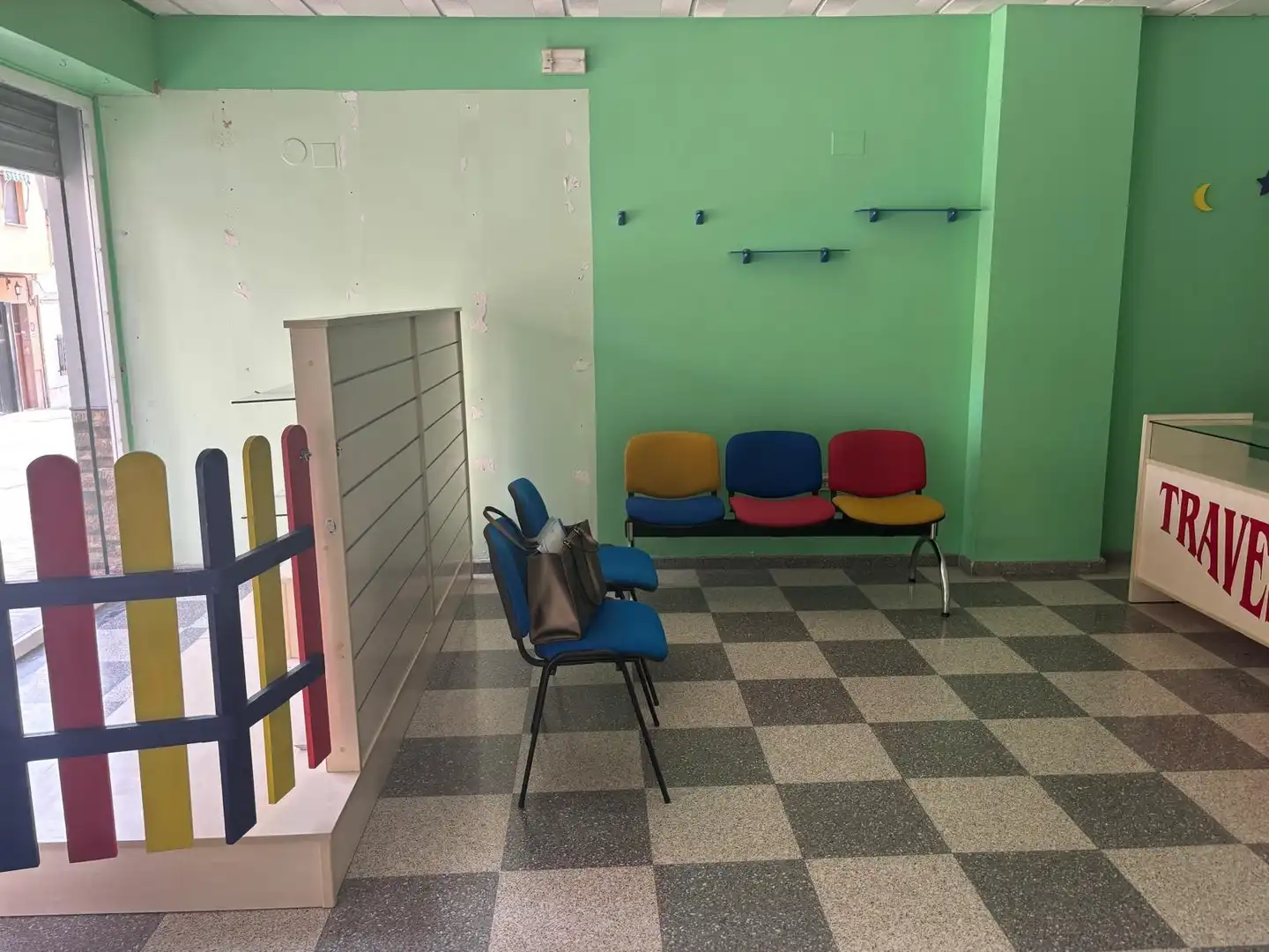 Local de alquiler en Maracena con Aire acondicionado