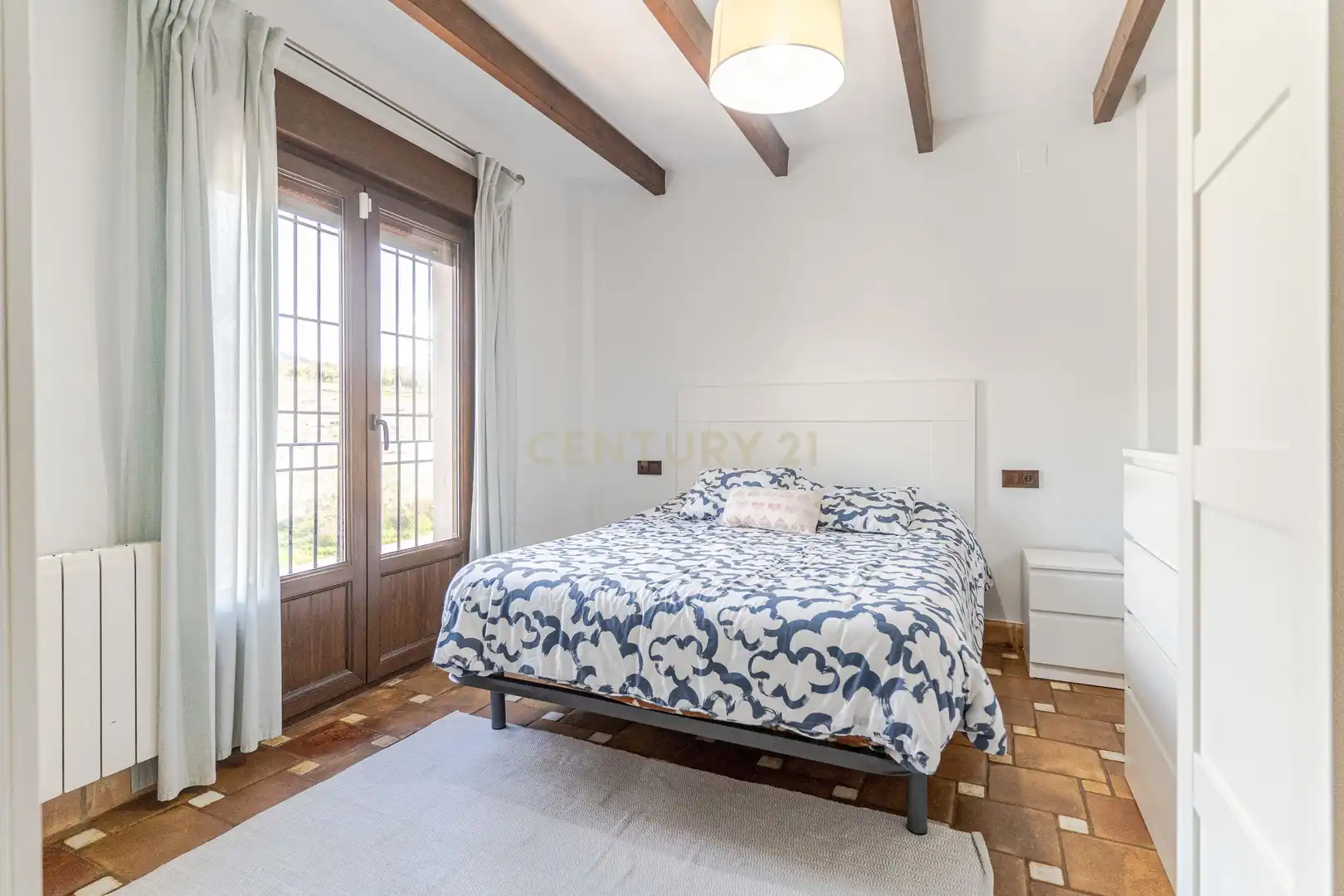 Habitación de Casa o chalet en venta en La Zubia con Aire acondicionado, Jardín privado y Trastero
