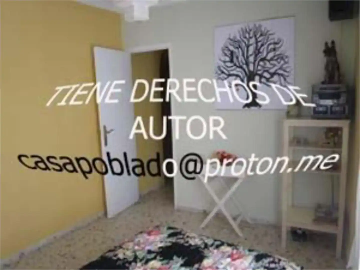 Dormitori de Casa adosada en venda en Villalpardo amb Traster i Moblat