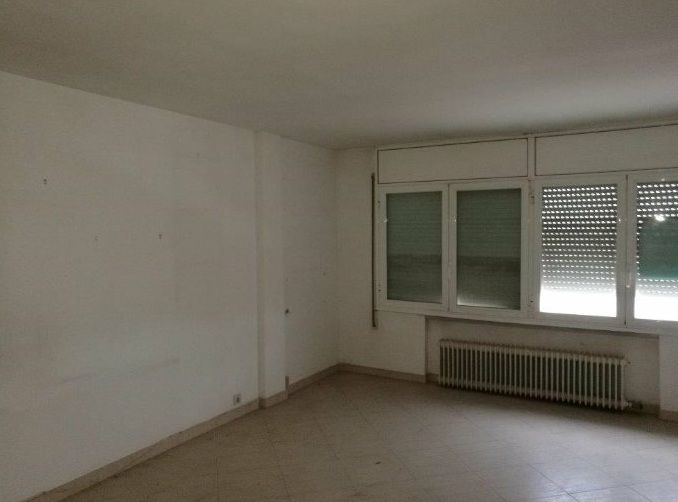 Sala d'estar de Pis en venda en Tàrrega amb Calefacció