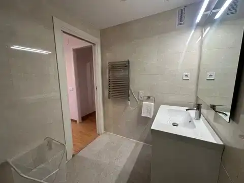 Dachboden zur Miete in Carrer de Jaume de Montcorb, Turó de Can Mates