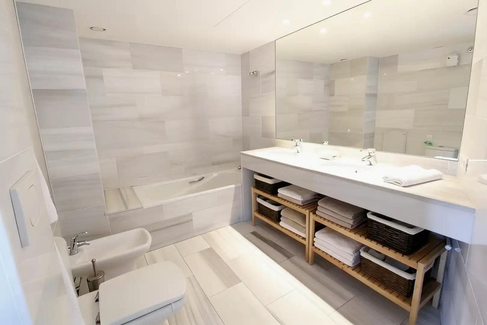 Penthouse with terrace for sale in Carrer de la Selva de Mar, imagen 8