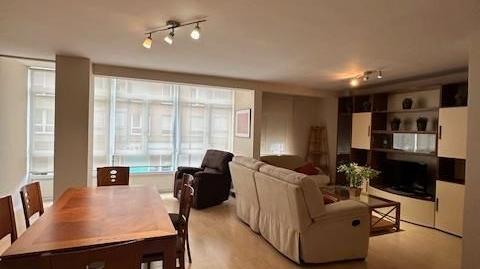 Photo 3 of Apartment to rent in Calle de la Cámara, Centro, Asturias