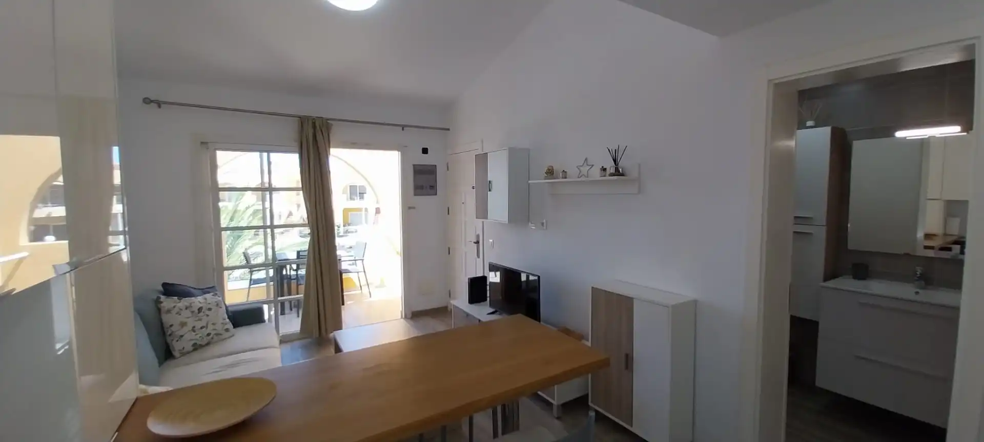 Menjador de Apartament de lloguer en San Bartolomé de Tirajana amb Aire condicionat, Calefacció i Terrassa
