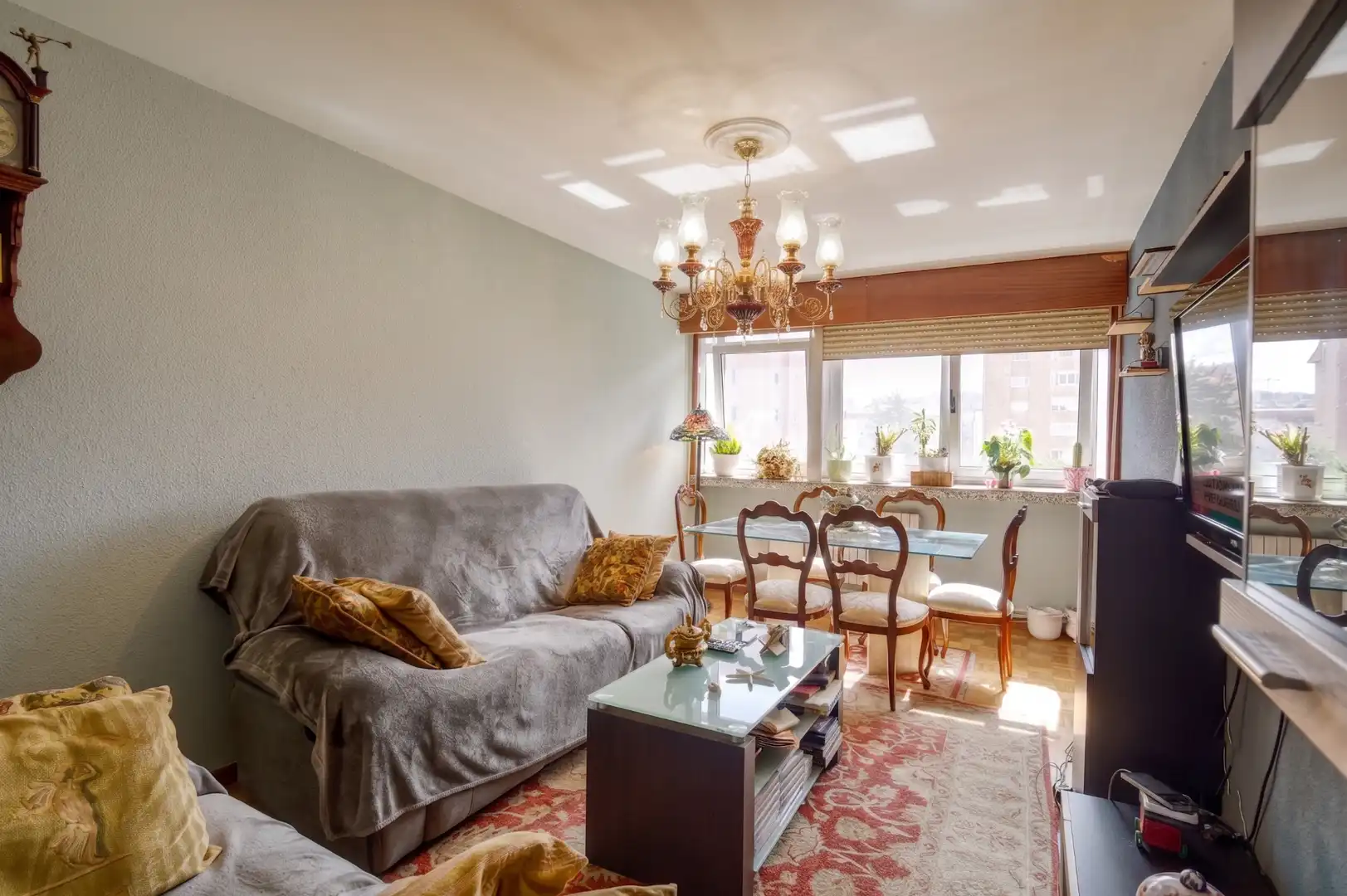 Sala de estar de Piso en venta en A Coruña Capital  con Calefacción, Parquet y Trastero