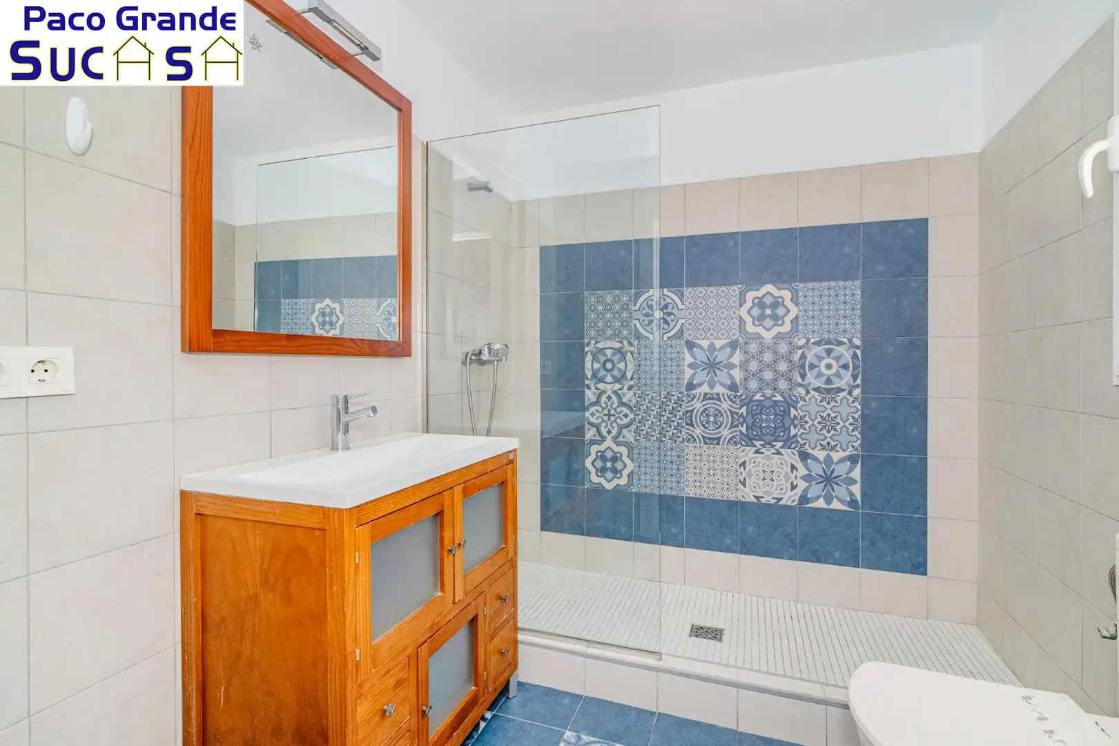 Piso con ascensor en venta en Calle Calle Arabial, imagen 14