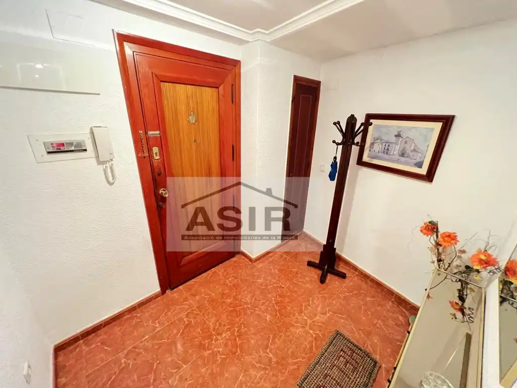 Pis de lloguer a Calle Bernat Montalva, La Vila