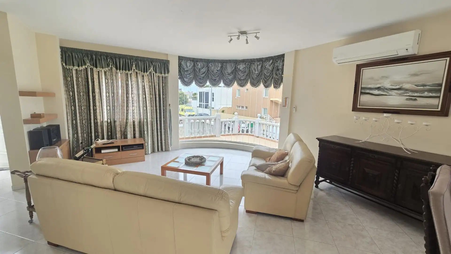 Sala d'estar de Casa o xalet de lloguer en Adeje amb Jardí privat i Terrassa