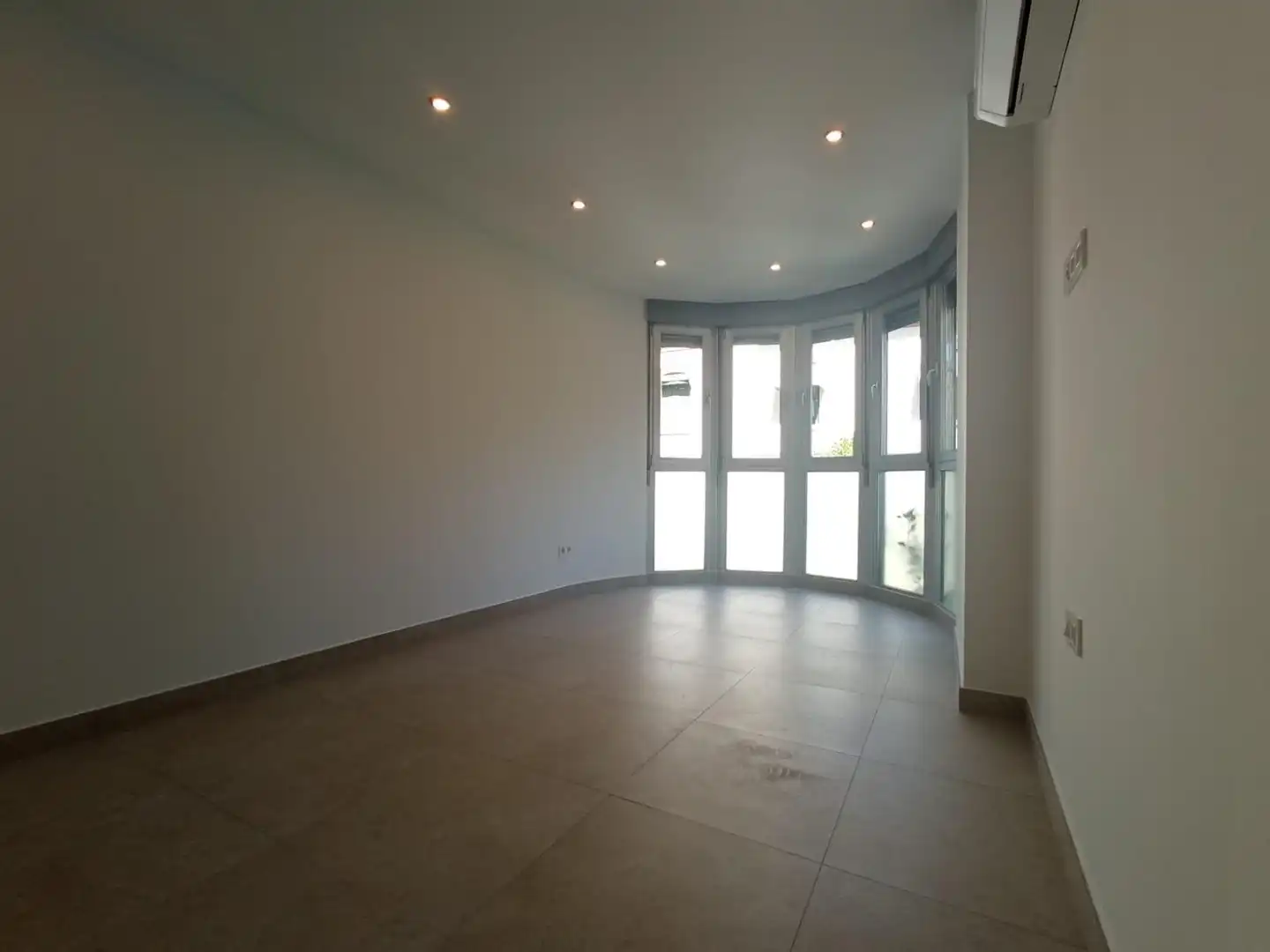 Apartamento de alquiler en Paseo Transversal de la Bomba, San Matías - Realejo