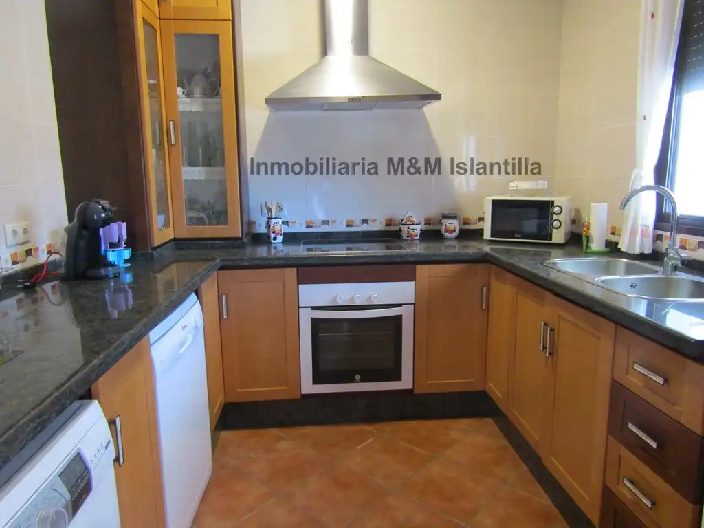 Cocina de Casa o chalet en venta en Ayamonte con Jardín privado, Terraza y Amueblado