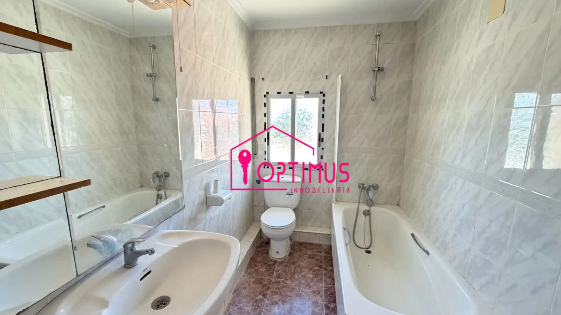 Bathroom of Houses for sale in Turís  with Private garden, Terrace and Storage room
