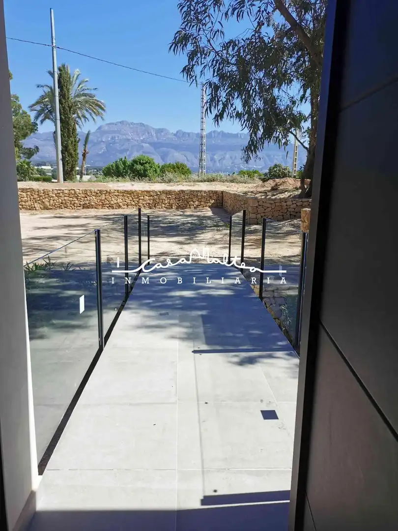 Terrace of Houses for sale in L'Alfàs del Pi  with Air Conditioner, Private garden and Terrace