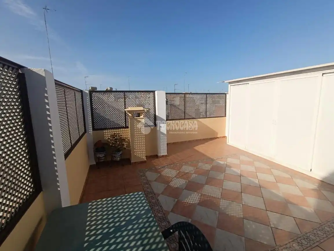 Terrassa de Dúplex en venda en Sevilla amb Aire condicionat, Terrassa i Moblat
