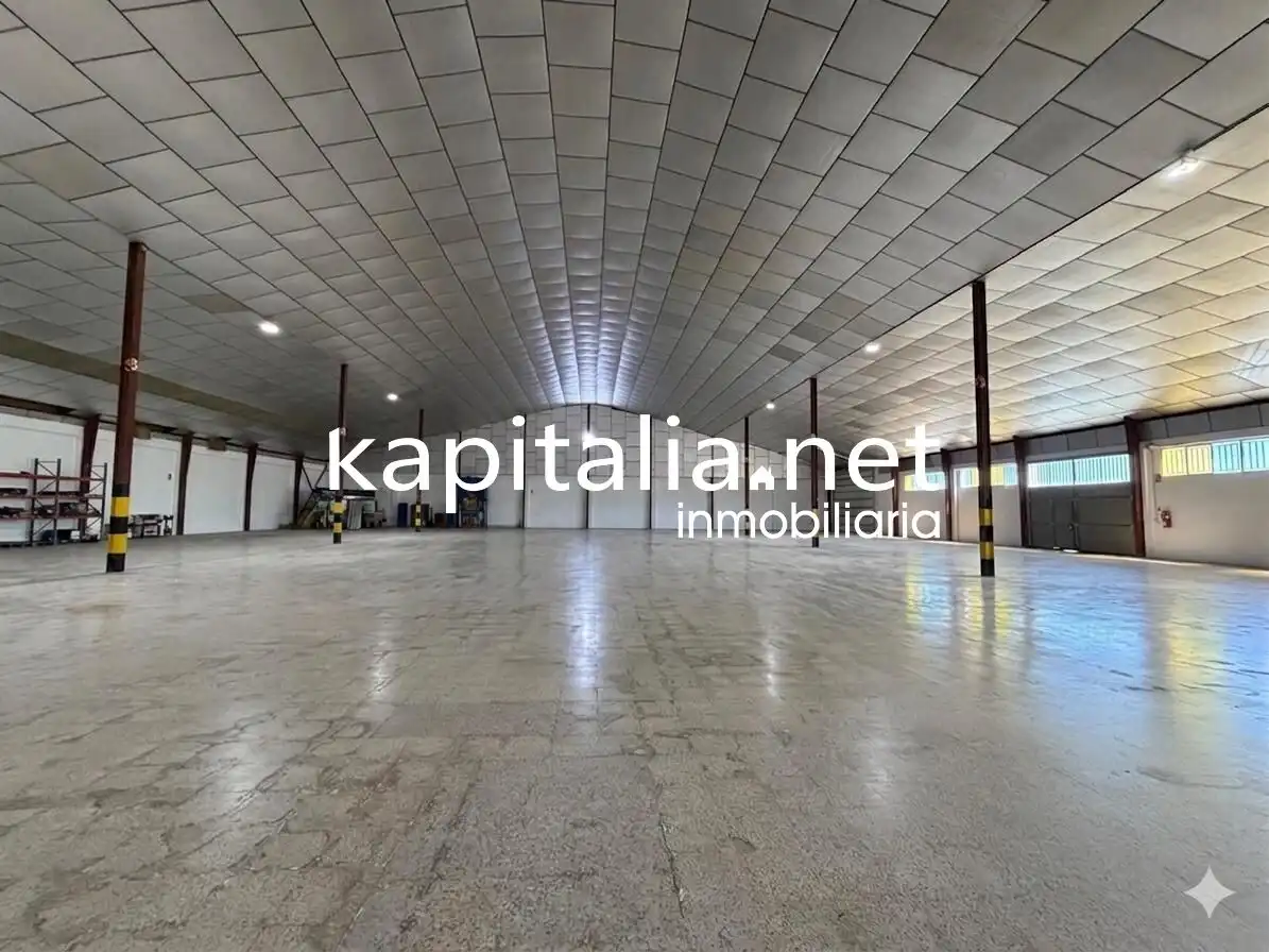 Nave industrielle à louer à Sant Josep - Zona Hospital
