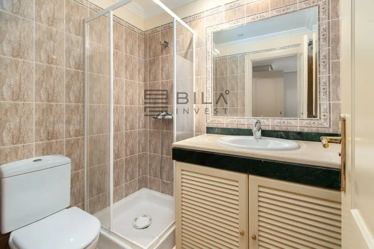 Flat with pool for sale in Torrequebrada, imagen 15