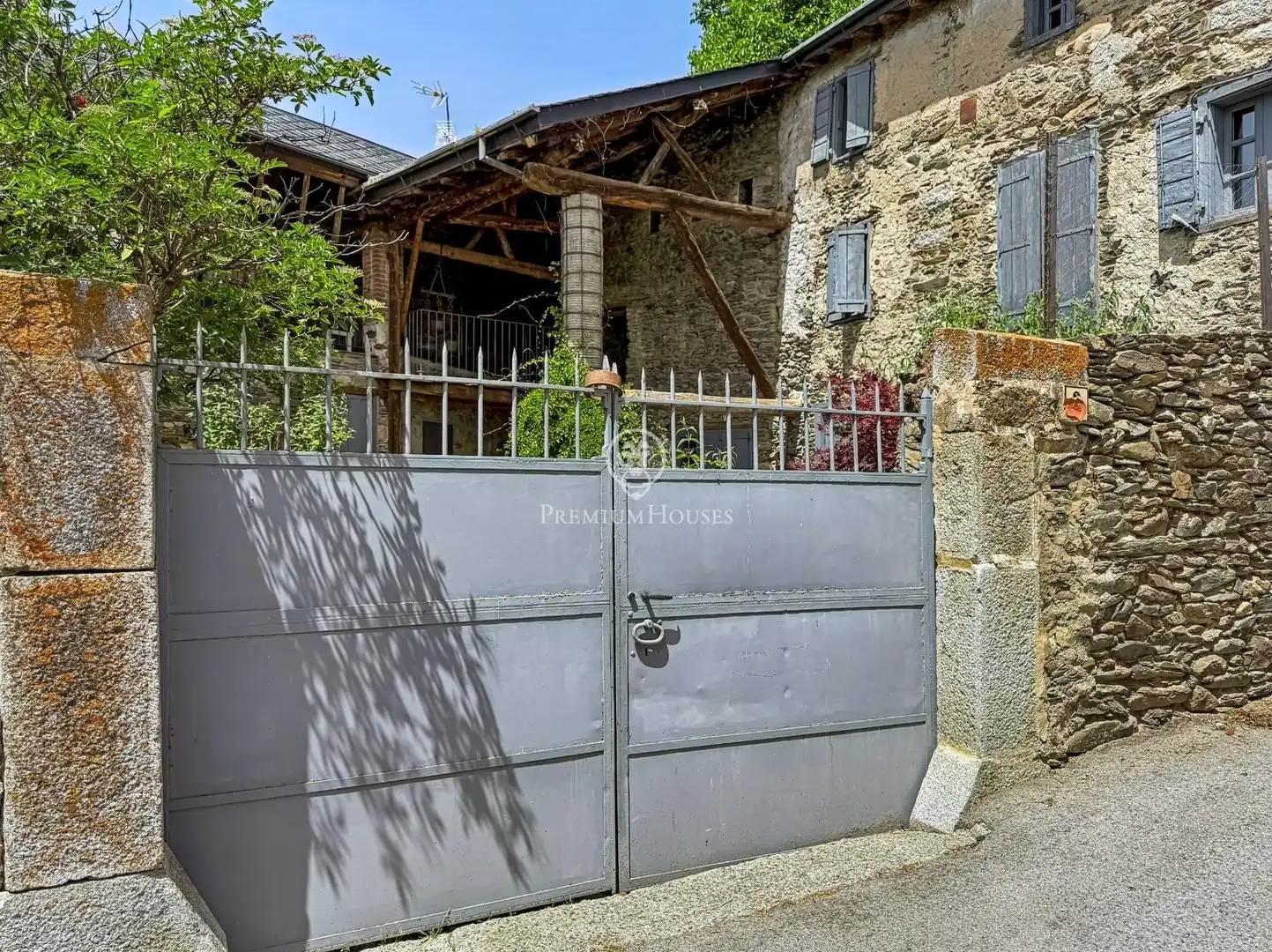 Vista exterior de Finca rústica en venta en Guils de Cerdanya con Calefacción, Jardín privado y Trastero