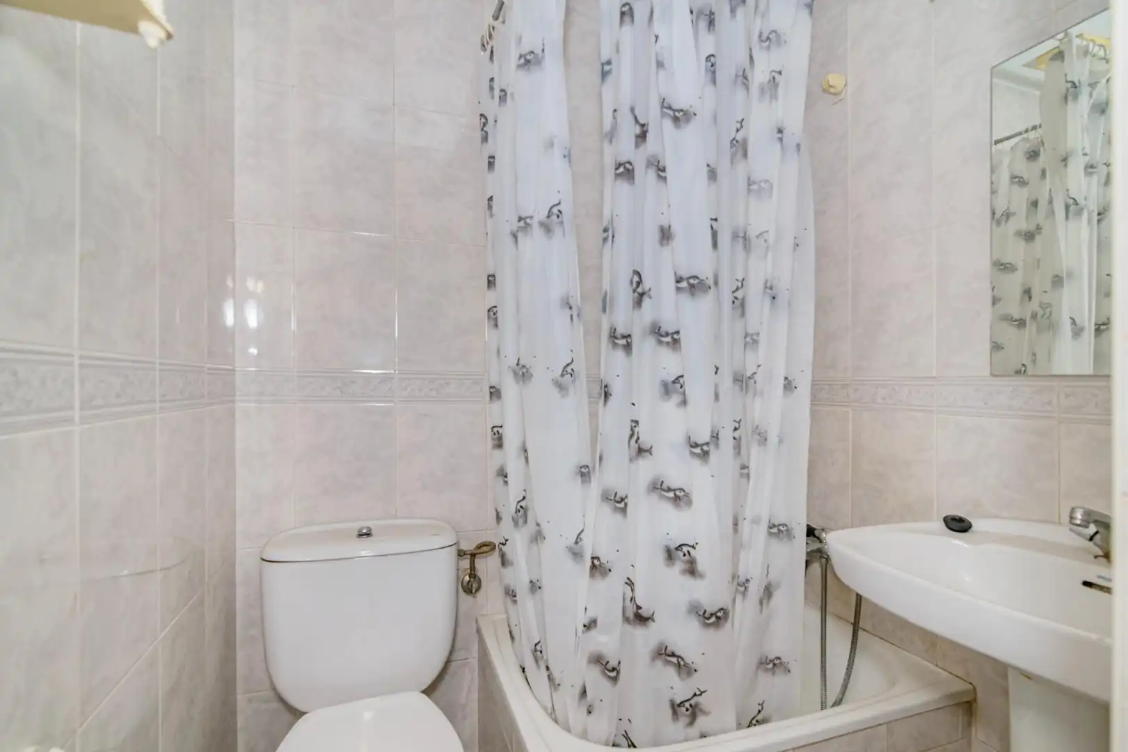 Badezimmer von Haus oder Chalet zum Verkauf in Granada mit Terrasse und Balkon