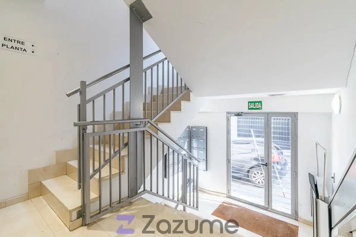 Flat for rent in C. del Divino Redentor, Valdeacederas