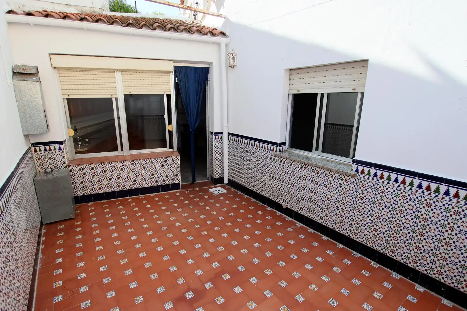 Terrassa de Casa adosada en venda en Montijo amb Aire condicionat, Jardí privat i Traster